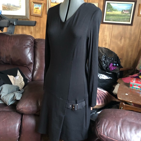 Quick Reflex Dress - Picture 4 of 6